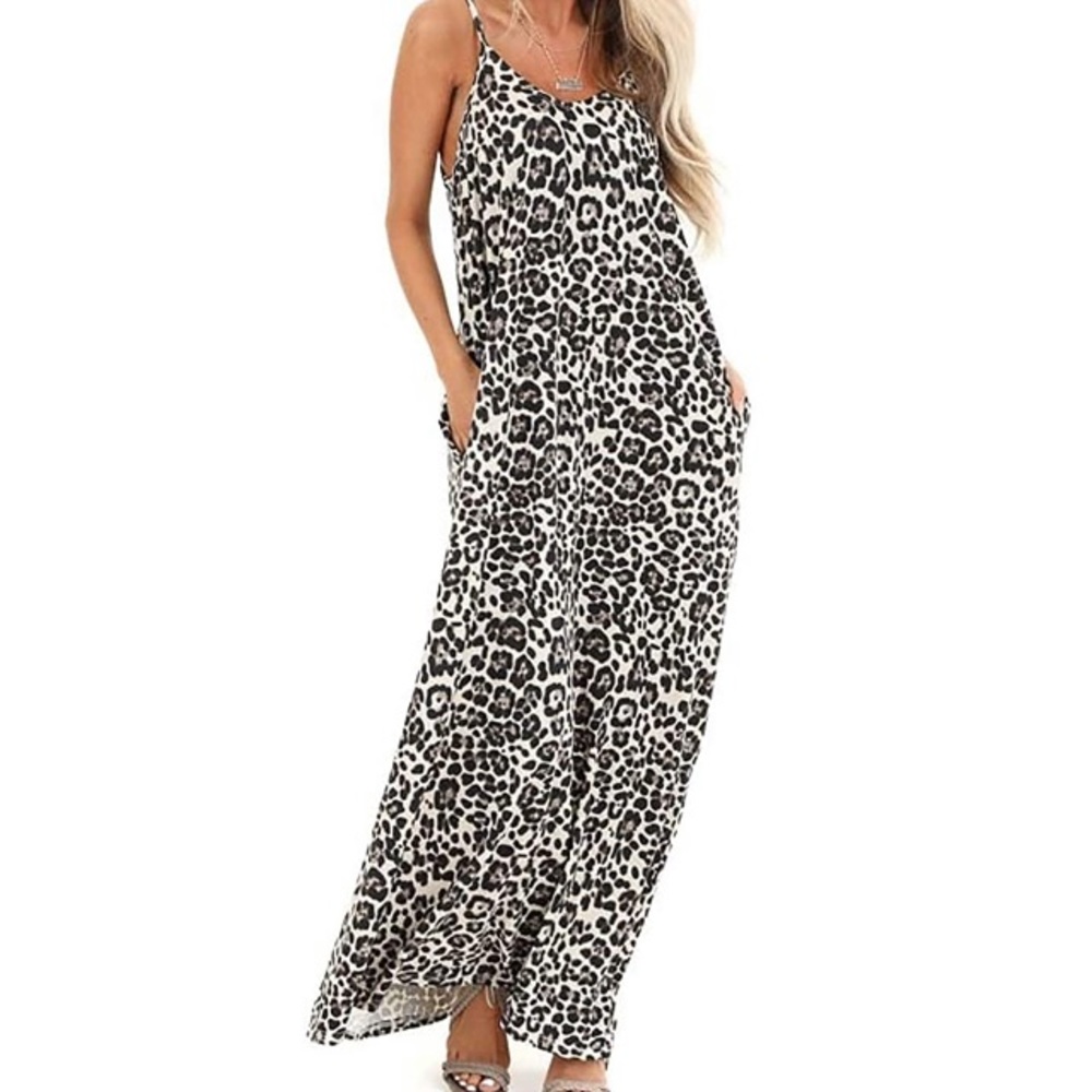 Leopard Maxi dress with pockets - Picture 1 of 7
